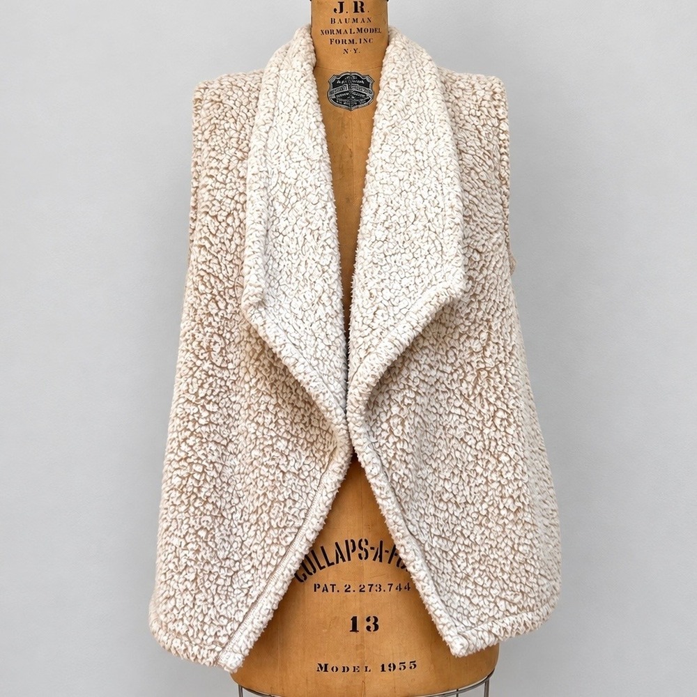 Eddie Bauer Womens Sherpa Fleece Vest M Cream Drape Front Fireside Plush
